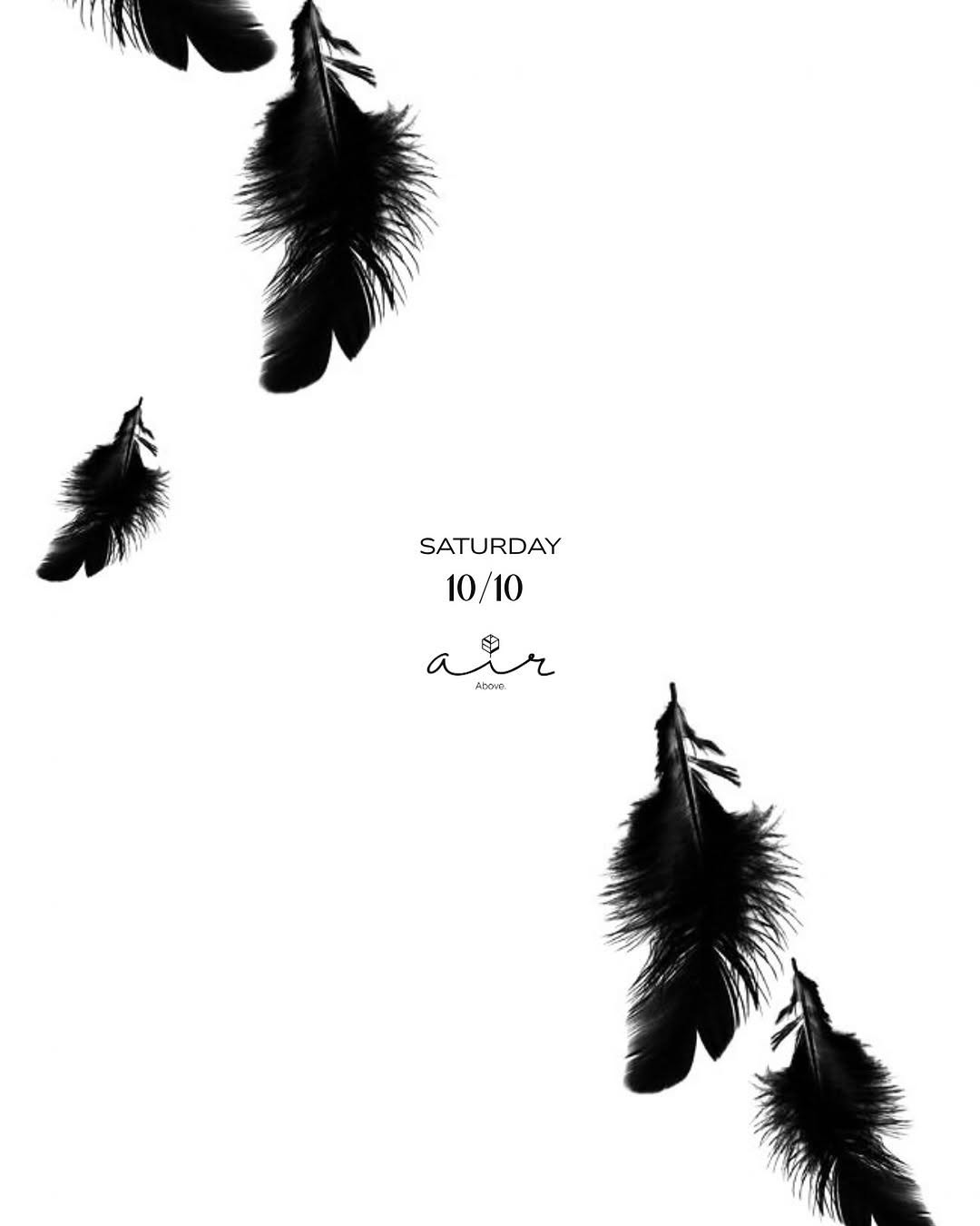 BLACK SWAN